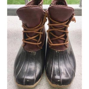 Sperry Top-Sider Size 9.5 saltwater duck boots